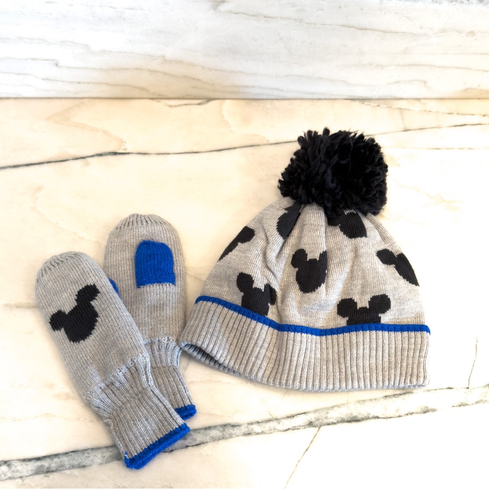 🐭 Baby Gap Mickey Mouse Hat & Mittens Set